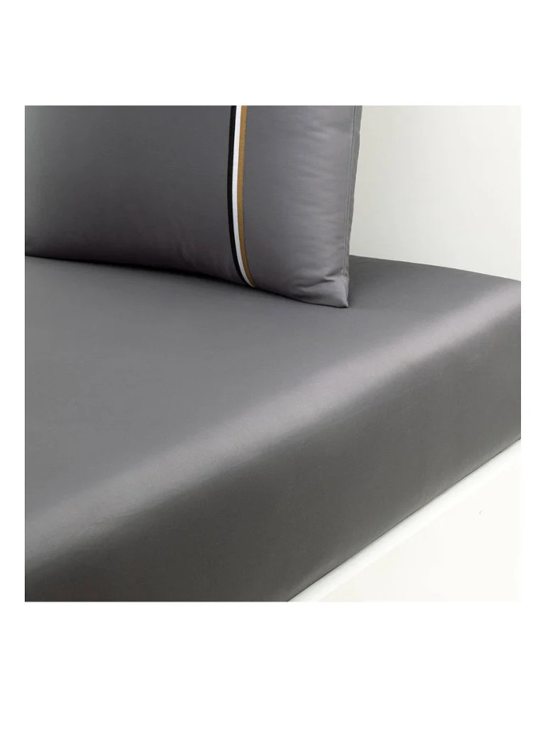 Cearșaf cu elastic HUGO BOSS Linea Satin - 90 fire/cm²