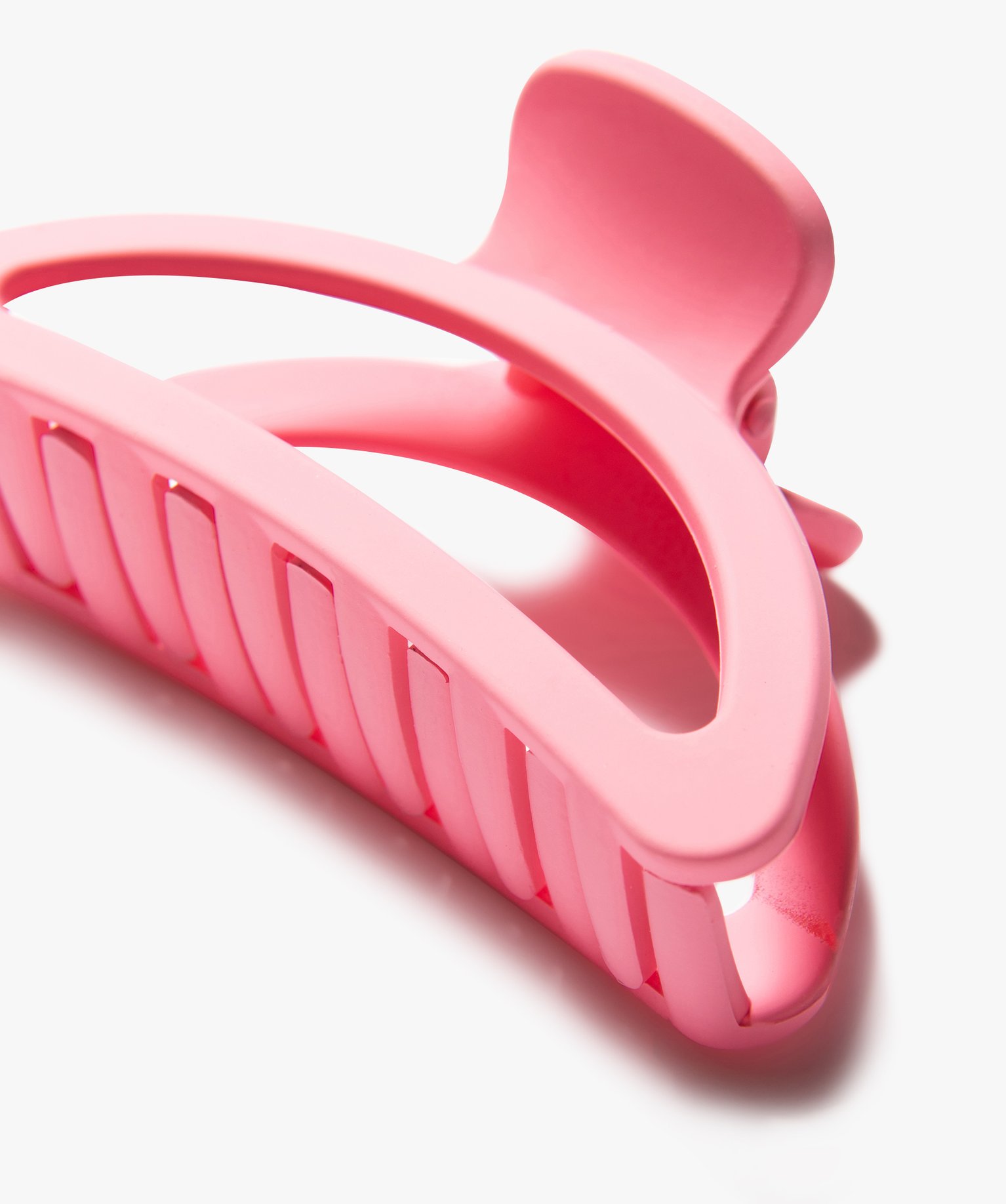Pince crabe femme pour les cheveux forme demi-lune rose | GEMO