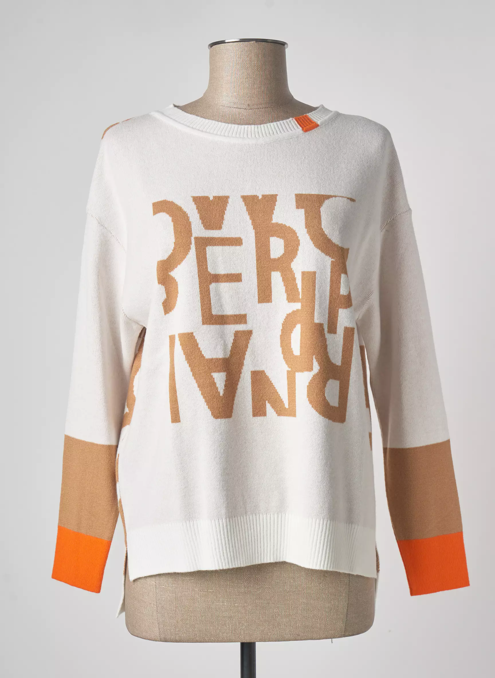 Pame Carrioni Pulls Femme couleur beige