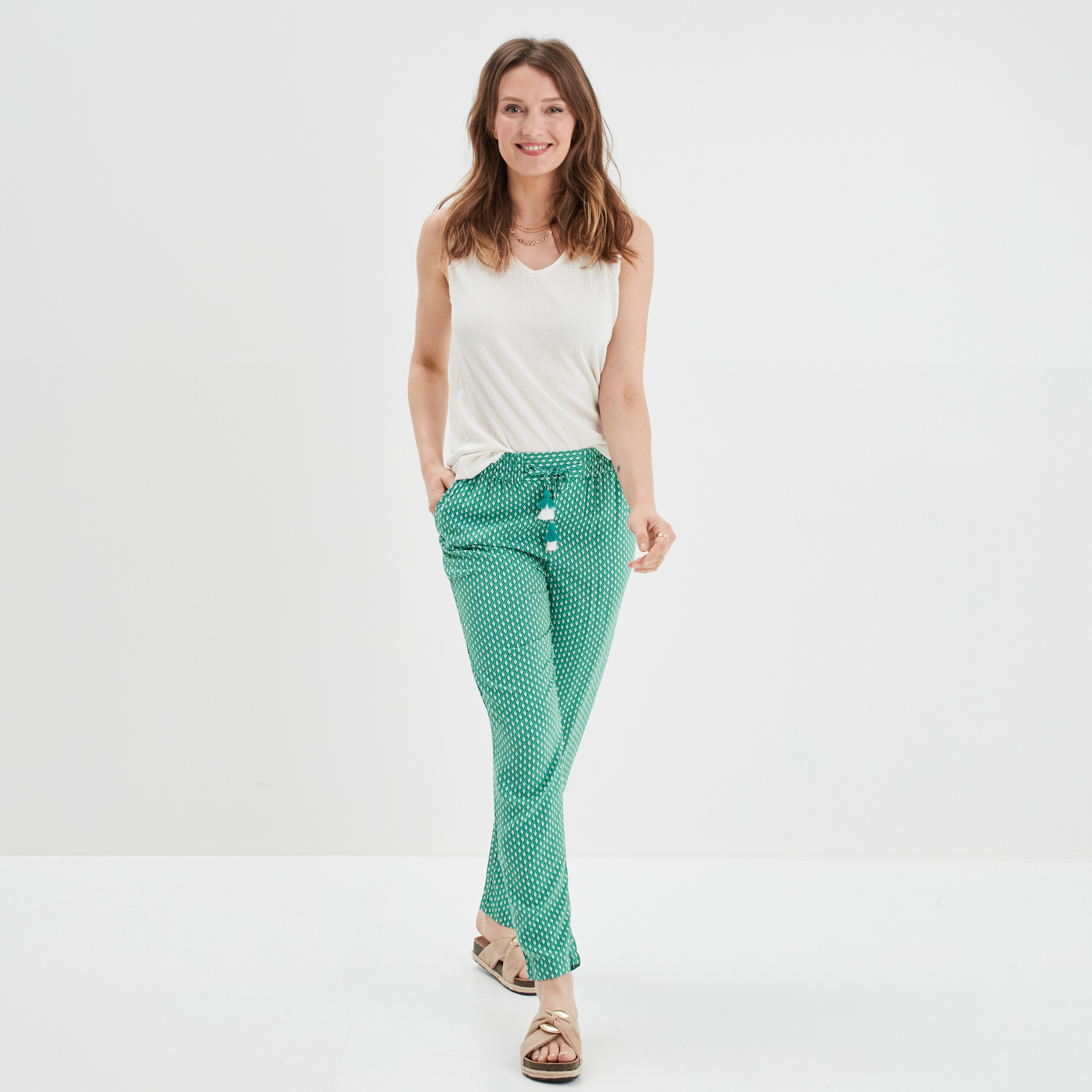 Débardeur épaules macramé col en V blanc femme | La Halle