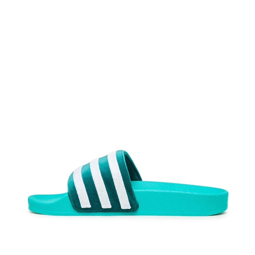 adidas Adilette W GX3371 / grün