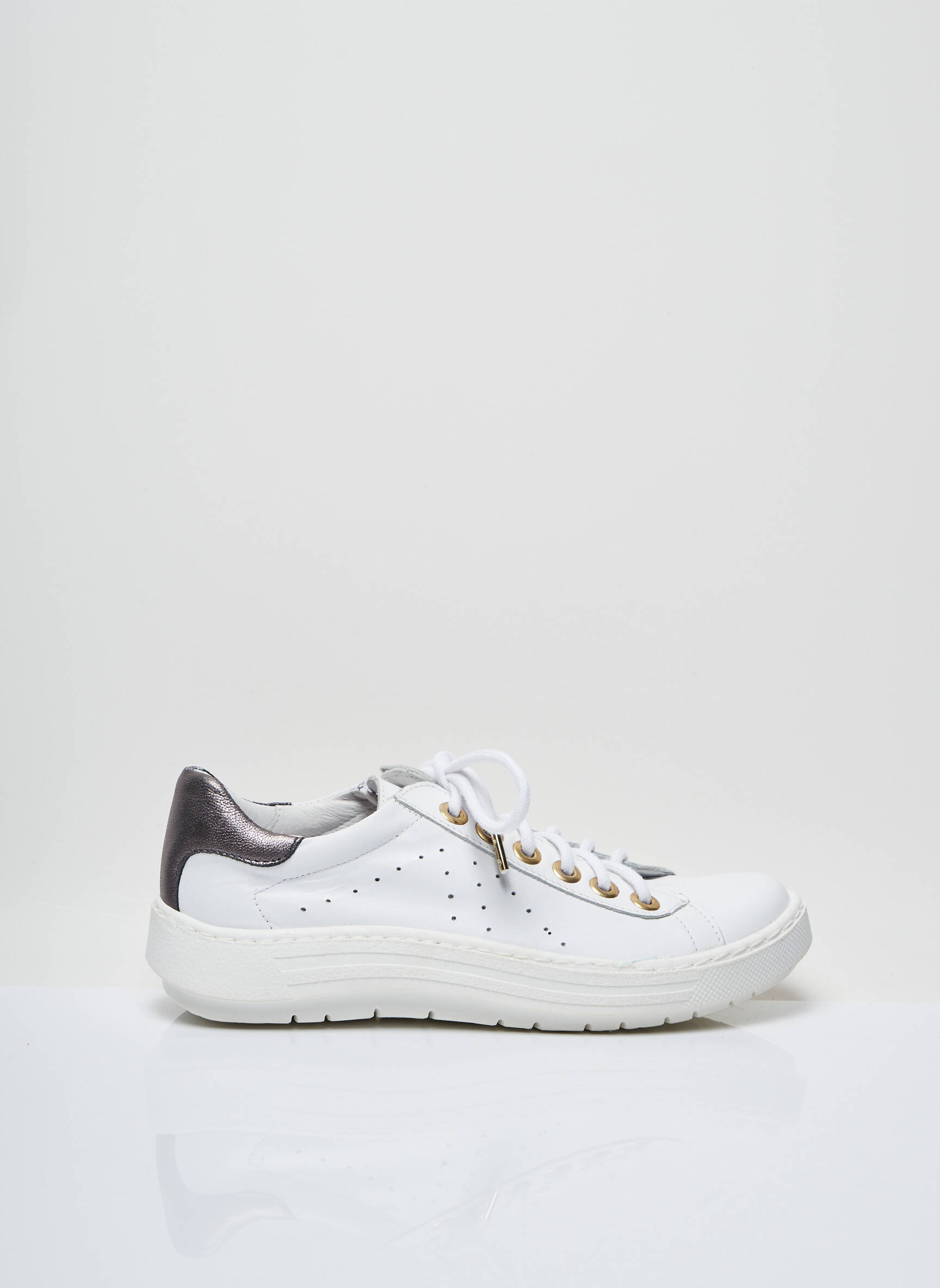 Chacal Baskets Femme couleur blanc