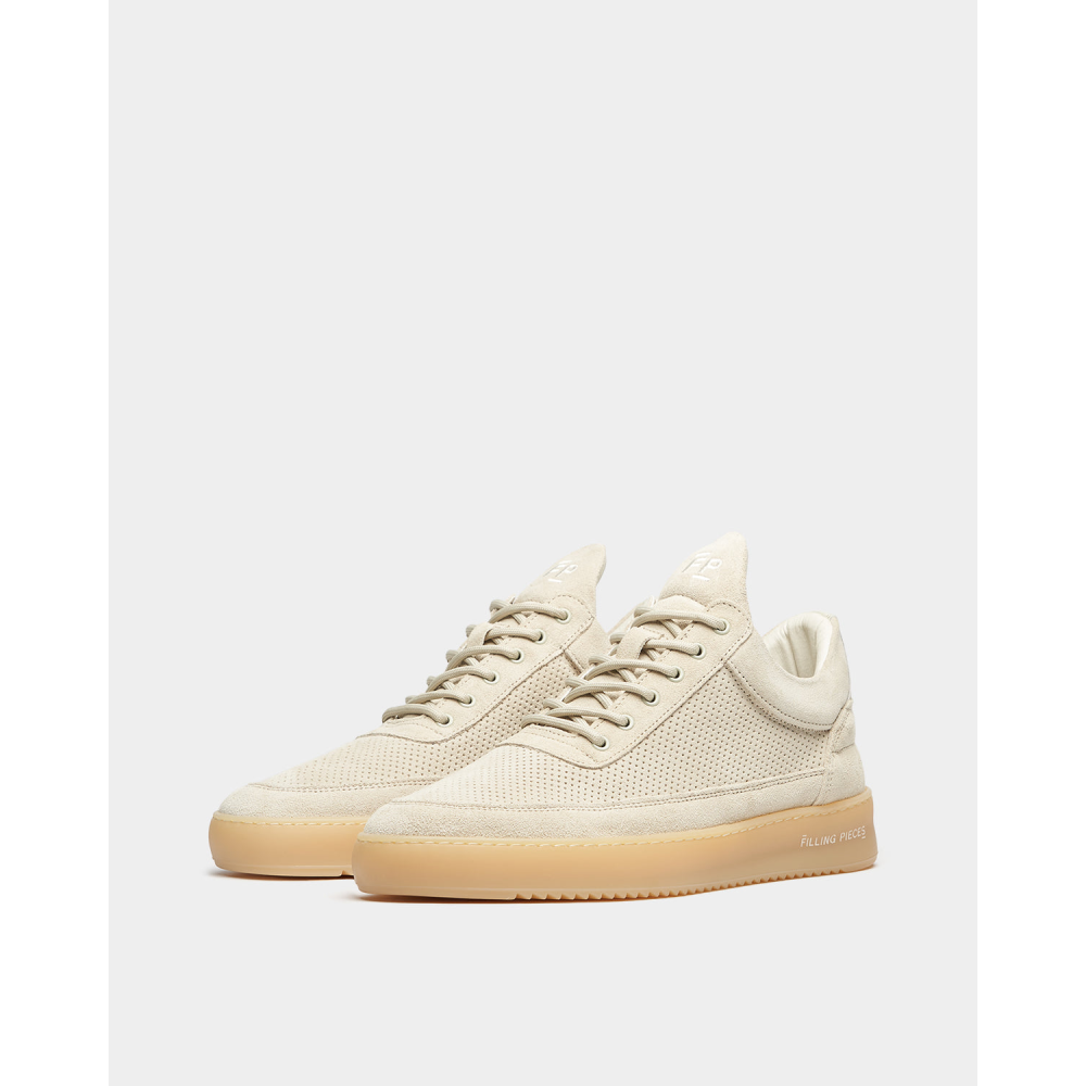 Filling Pieces Low Top Perforated Suede 10122791890 / weiss