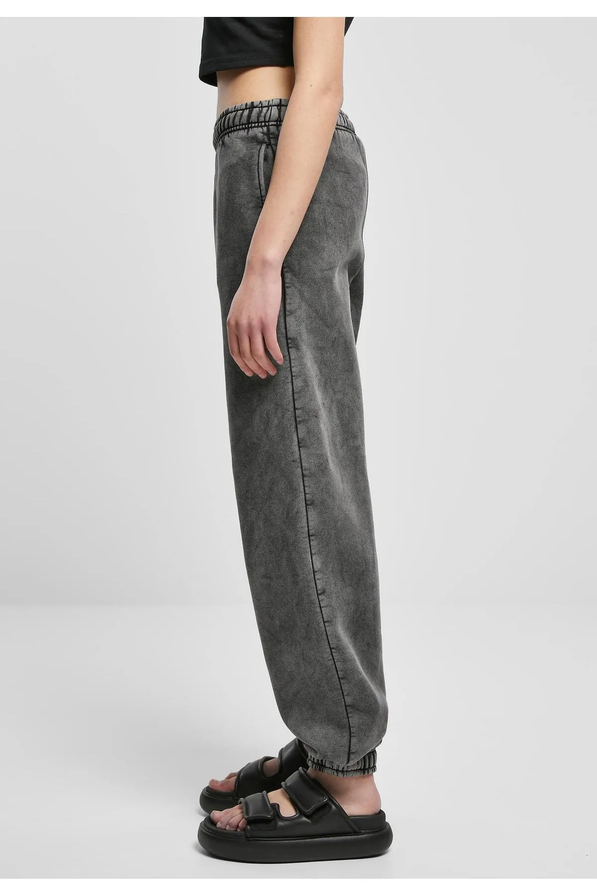 Urban Classics  Damen Sweatpants mit hoher Taille und Stonewashed-Effekt