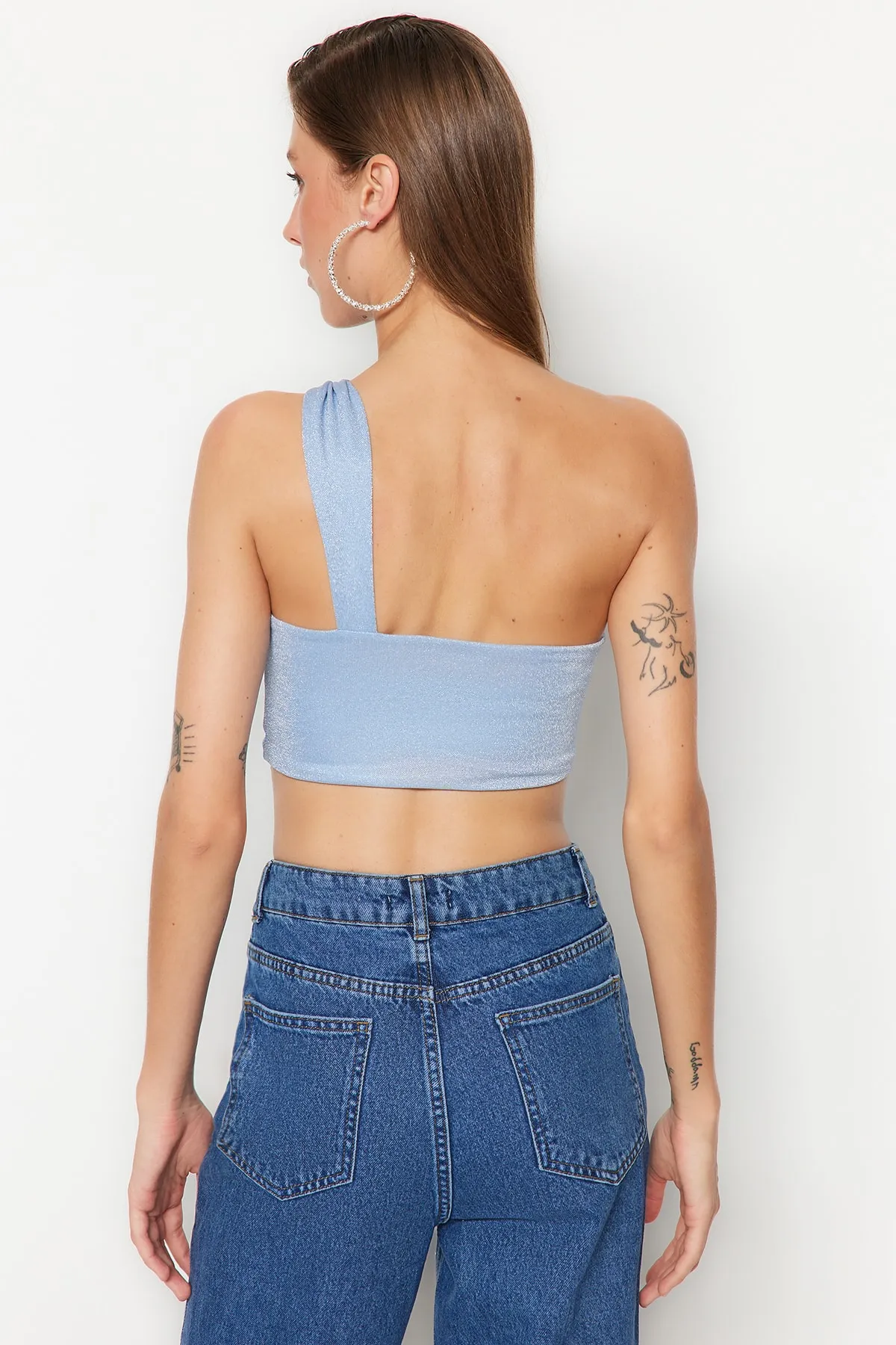Trendyol Collection  Blaues, bauchfreies, gestricktes, glänzendes Bustier TPRSS23BS00042