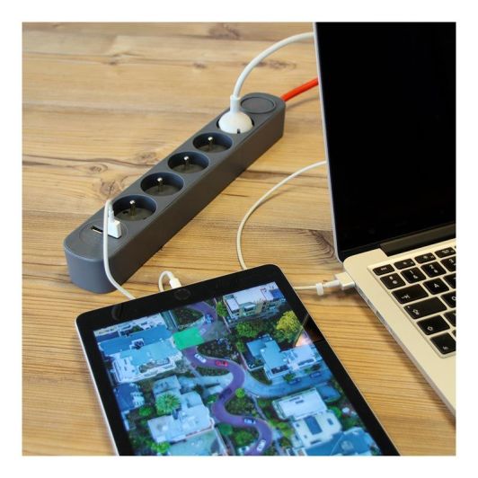 Chacon Stekkerdoos 5-voudig   2x USB-A – 1,5m kabel