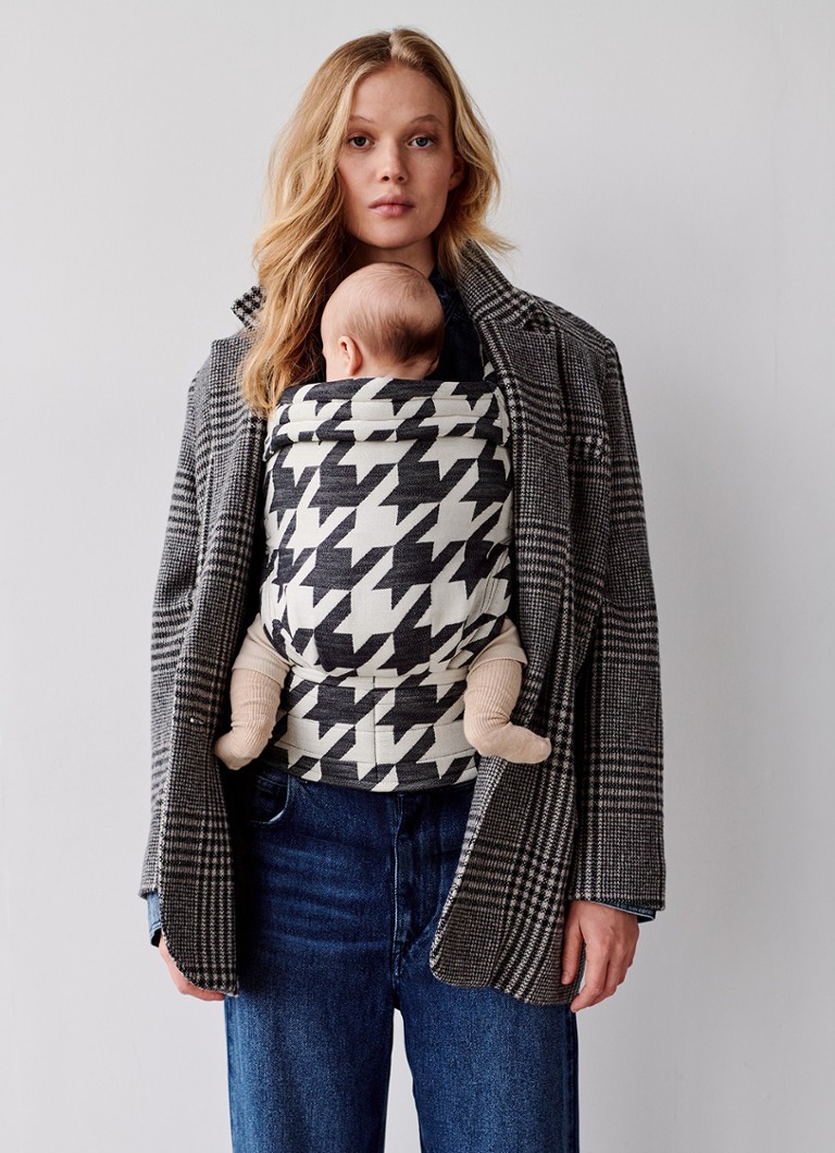 Artipoppe Zeitgeist Tweed BW baby carrier with print