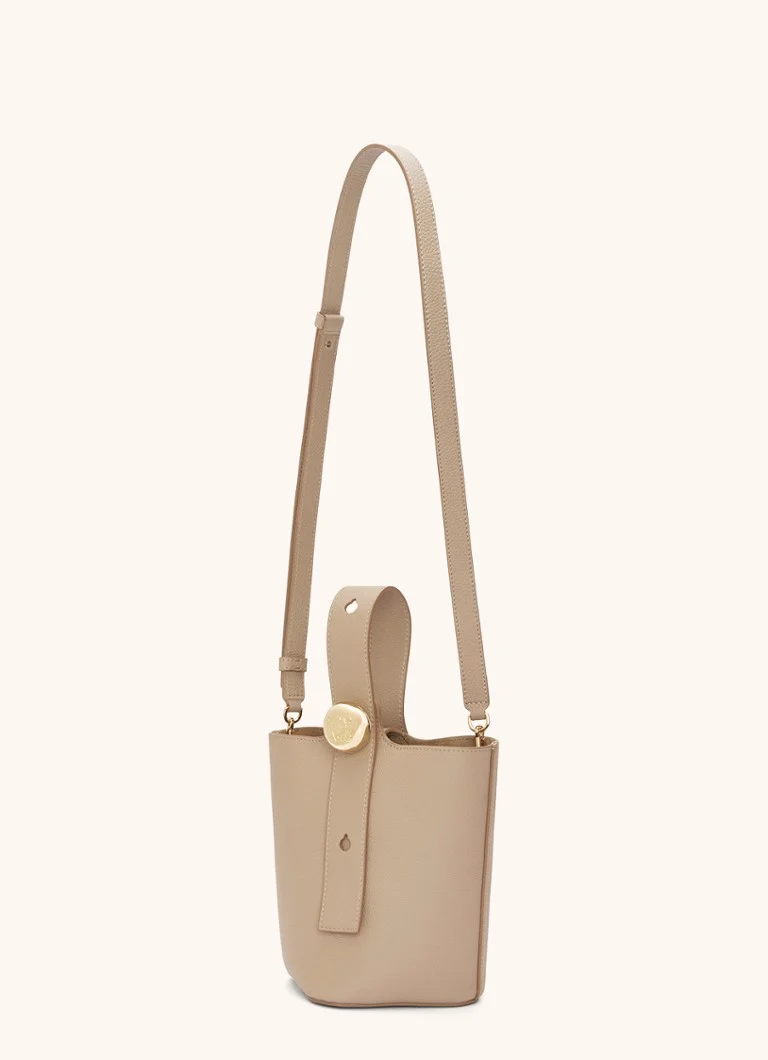 Borsa a tracolla LOEWE Pebble Bucket Mini in pelle di vitello