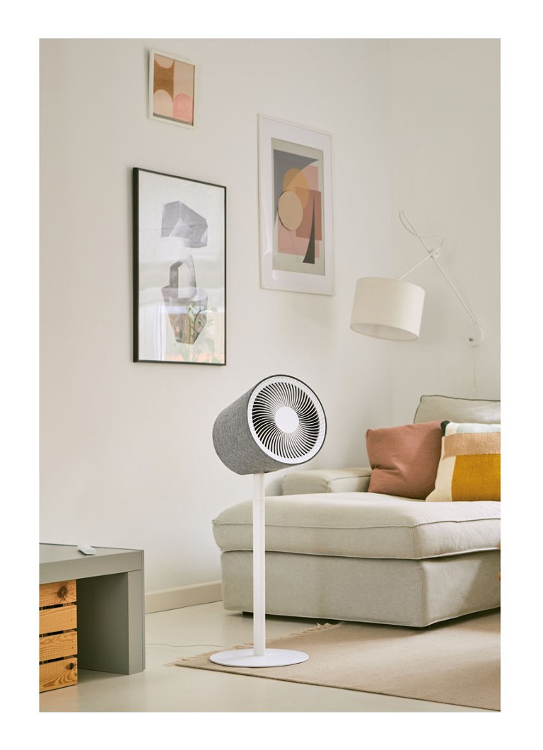 Ventilator de picioare Stadler Form Simon, înălțime 82 cm.