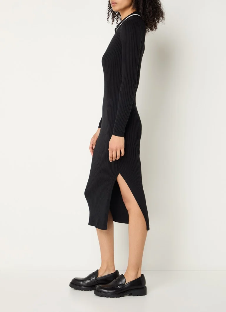 Rochie midi tricotată din lână cu aspect striat, de la Tommy Hilfiger, cu guler polo.