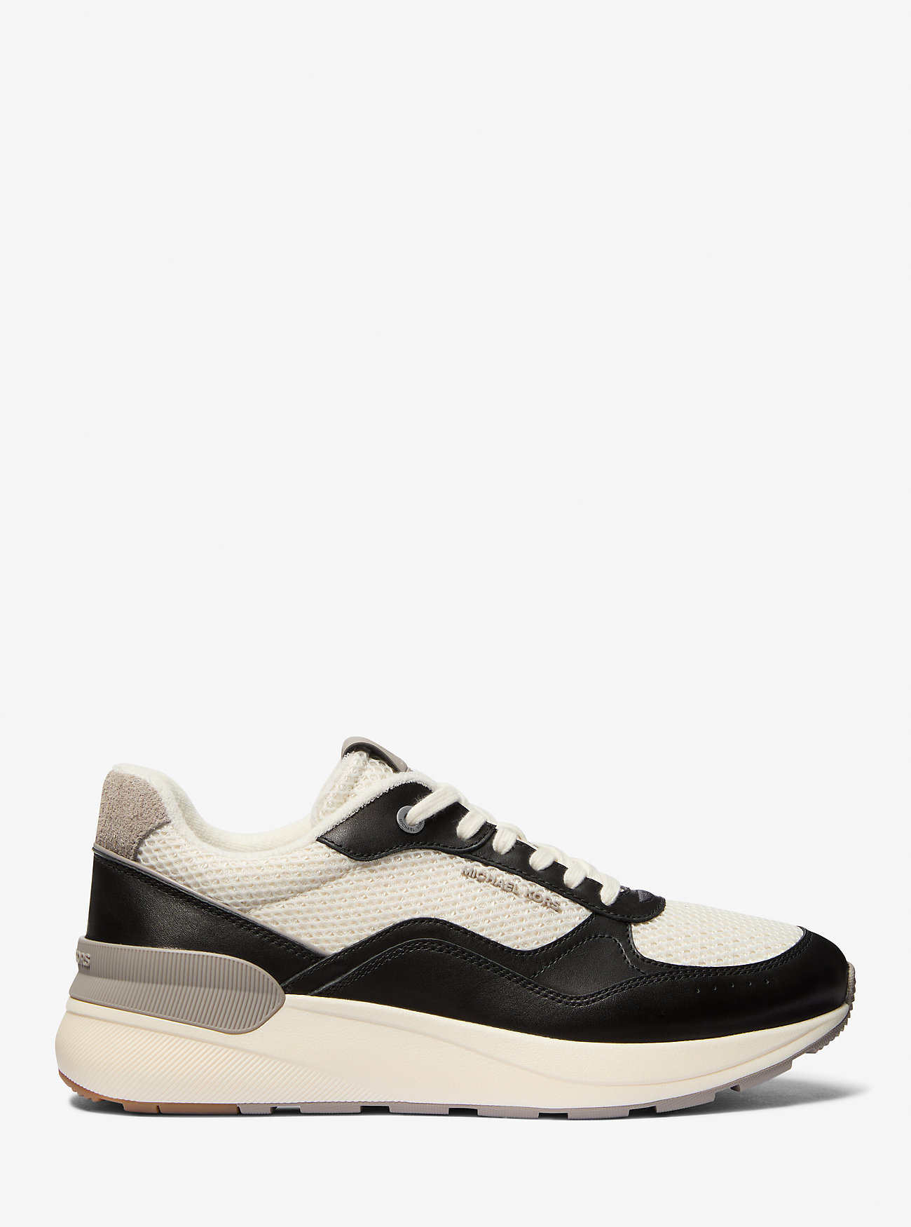 Trevor Mixed-Media Trainer – SVART KOMBO