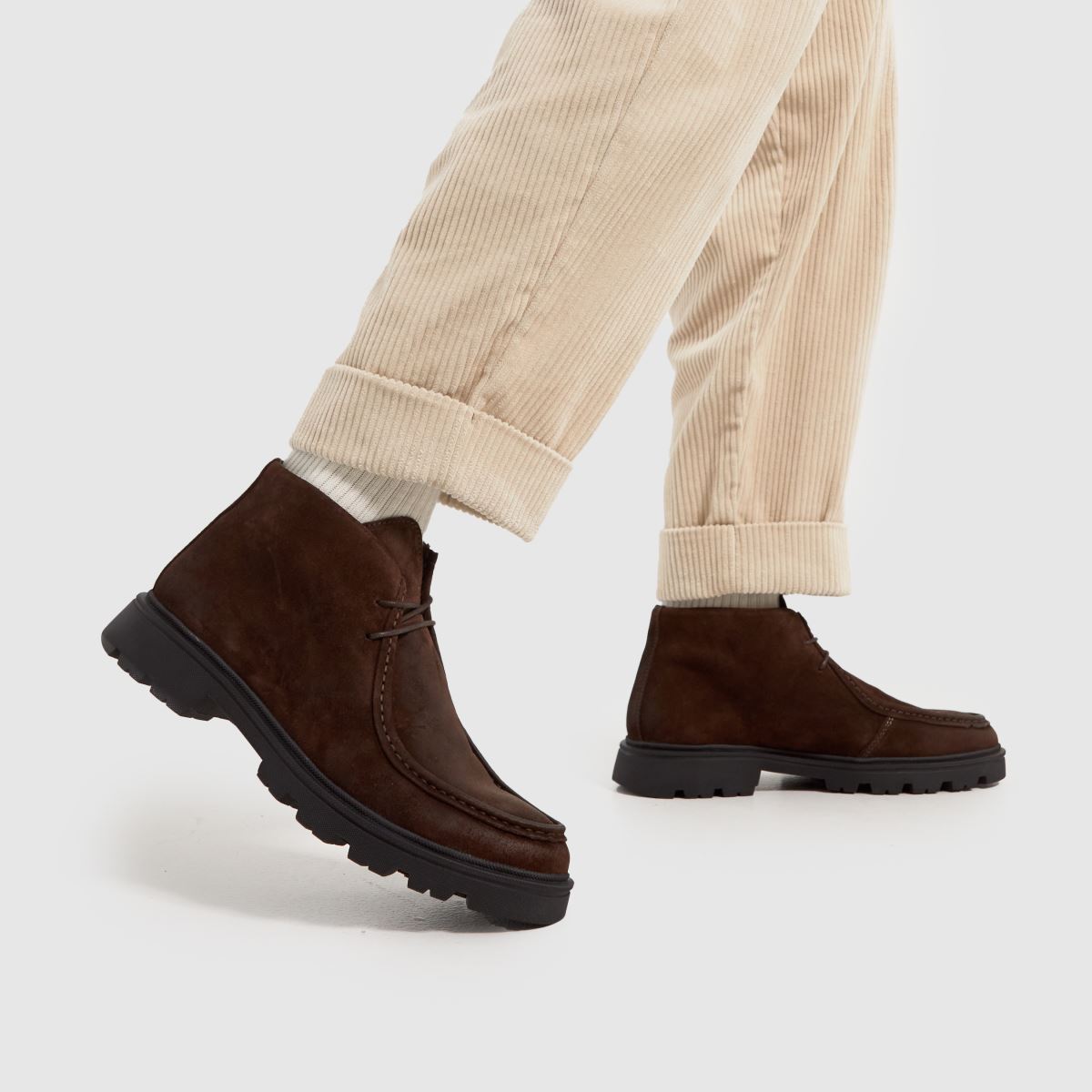 Schuh Digby köténycsizma barna színben