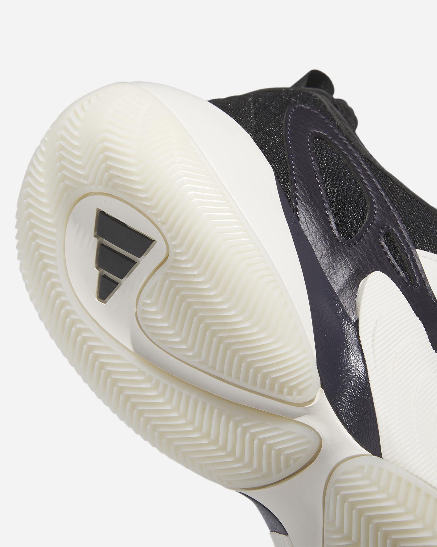 Piłka do koszykówki Scarpe Adidas Trae Unlimited 2M IE7