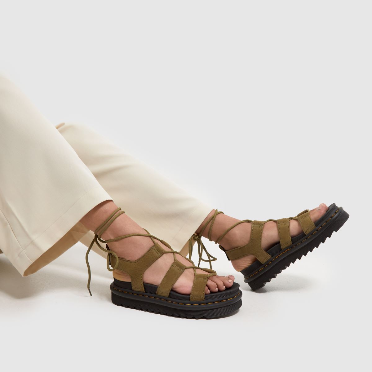 Dr Martens – Nartilla-sandaler i khakifärg
