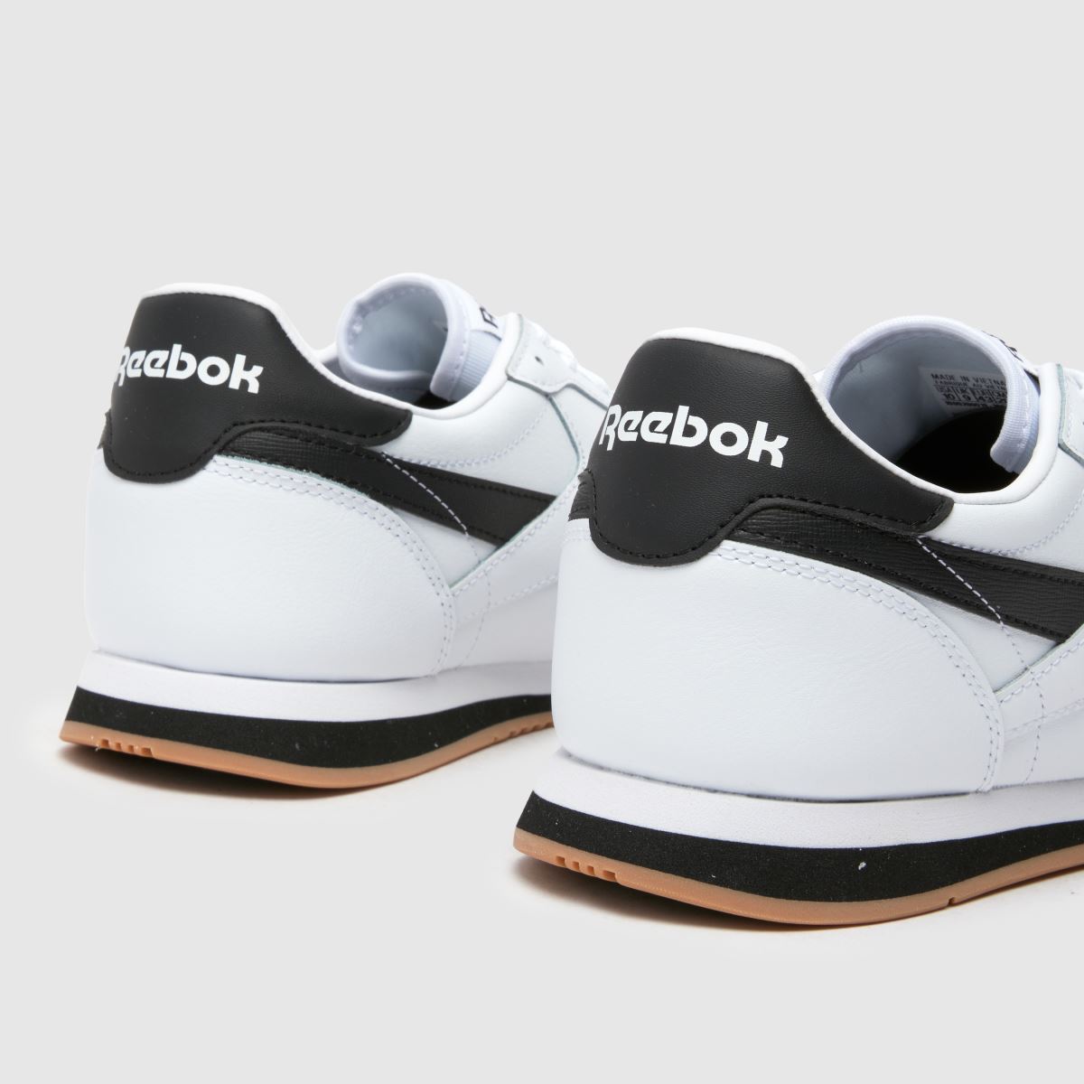 Reebok Campio XT cipők fehér és fekete színben