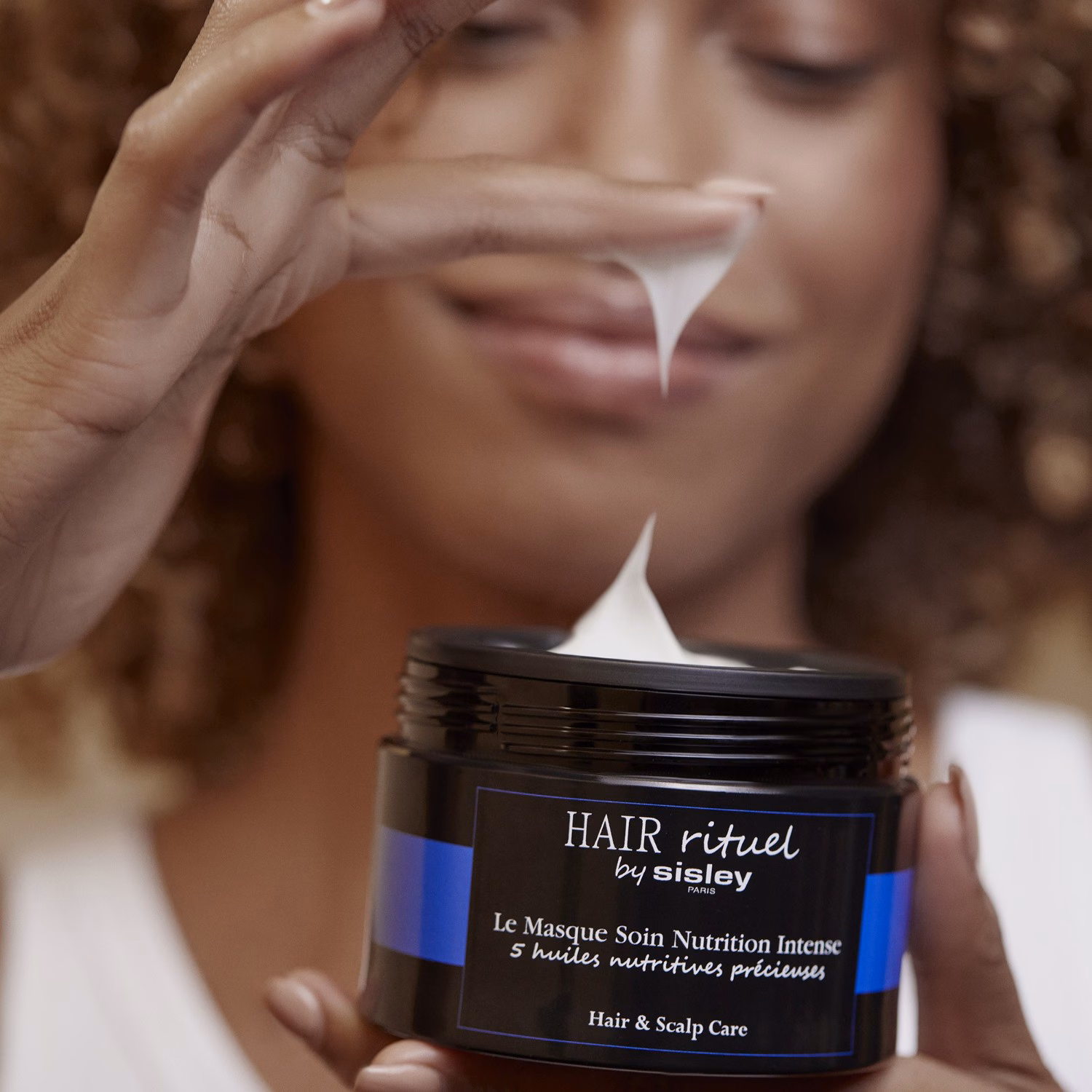 Mască de tratament intensiv nutritiv HAIR RITUAL BY SISLEY