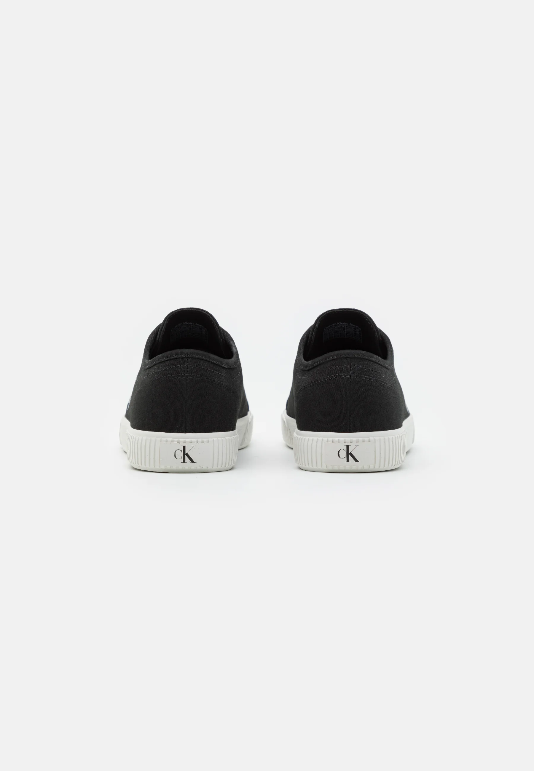 Calvin Klein Jeans ESSENTIAL- Zapatillas bajas
