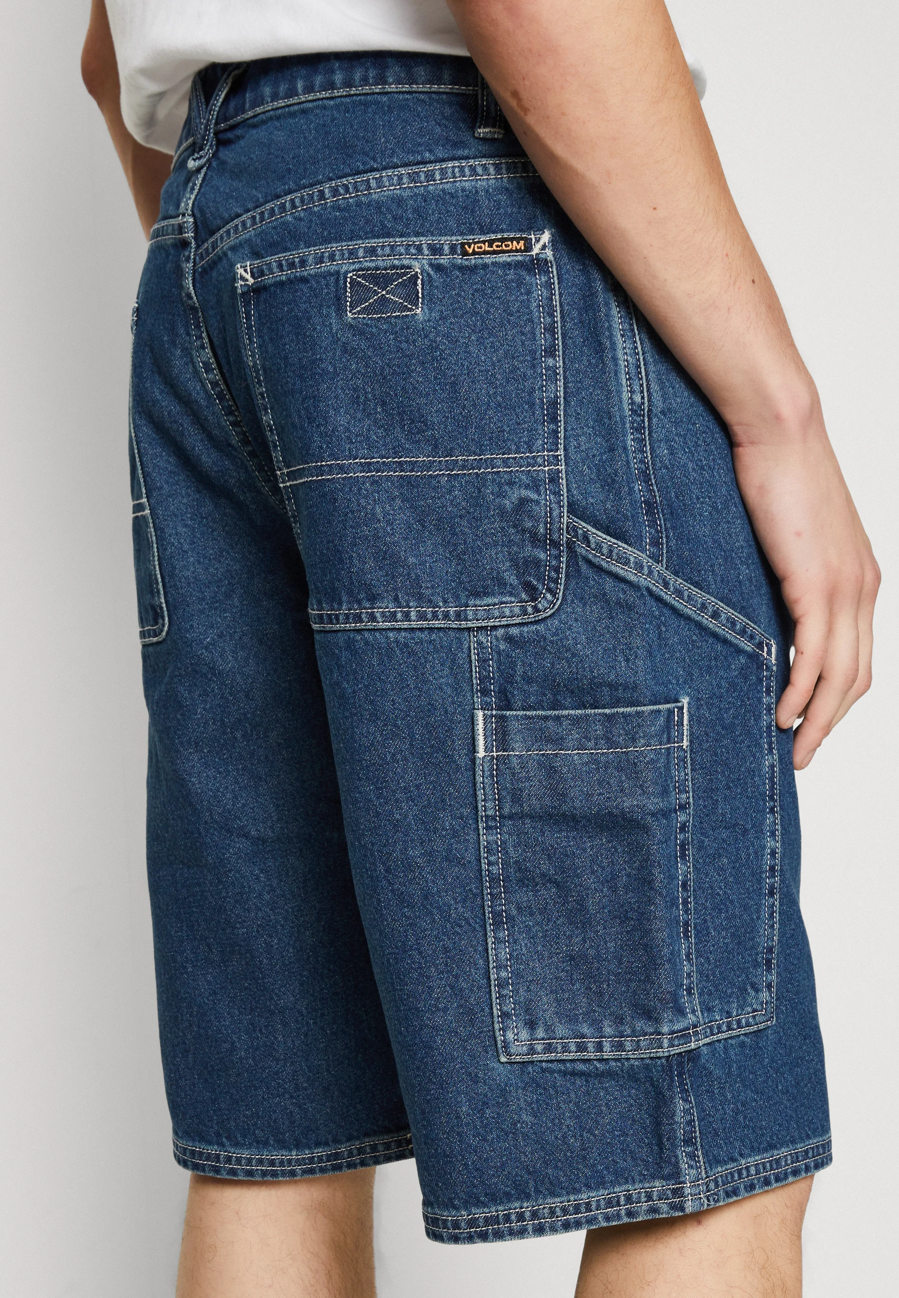 Volcom LABORED UTILITY - Pantalones cortos vaqueros