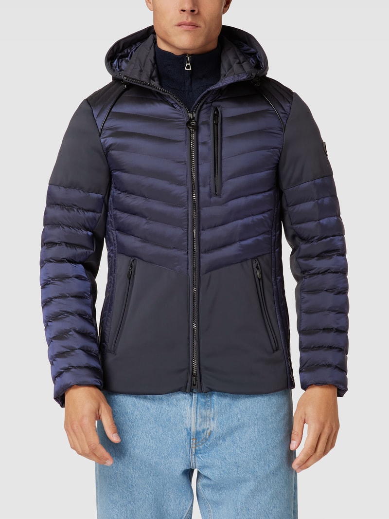 Steppjacke mit herausnehmbarer Kapuze Modell 'REVOX' in marineblau