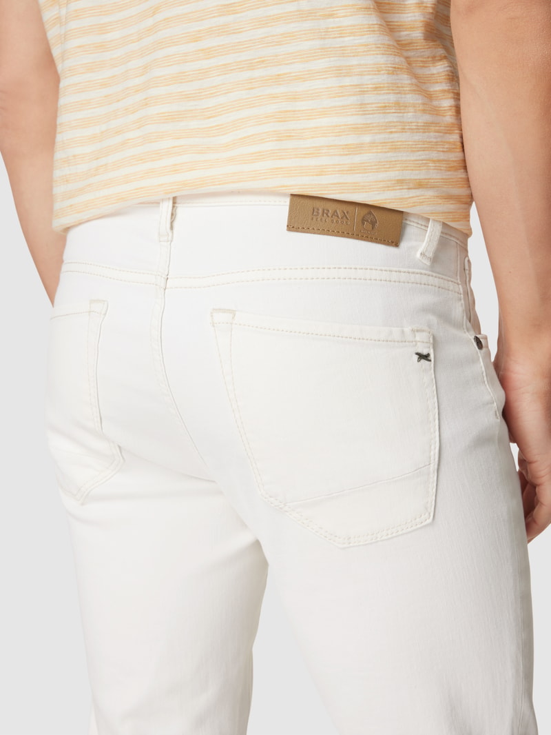 Jeans im 5-Pocket-Design Modell 'Chuck' in ecru