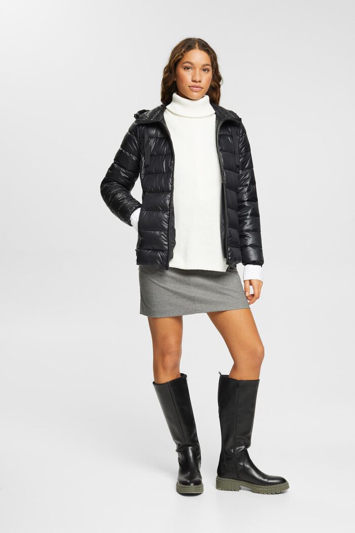 Steppjacke mit Kapuze