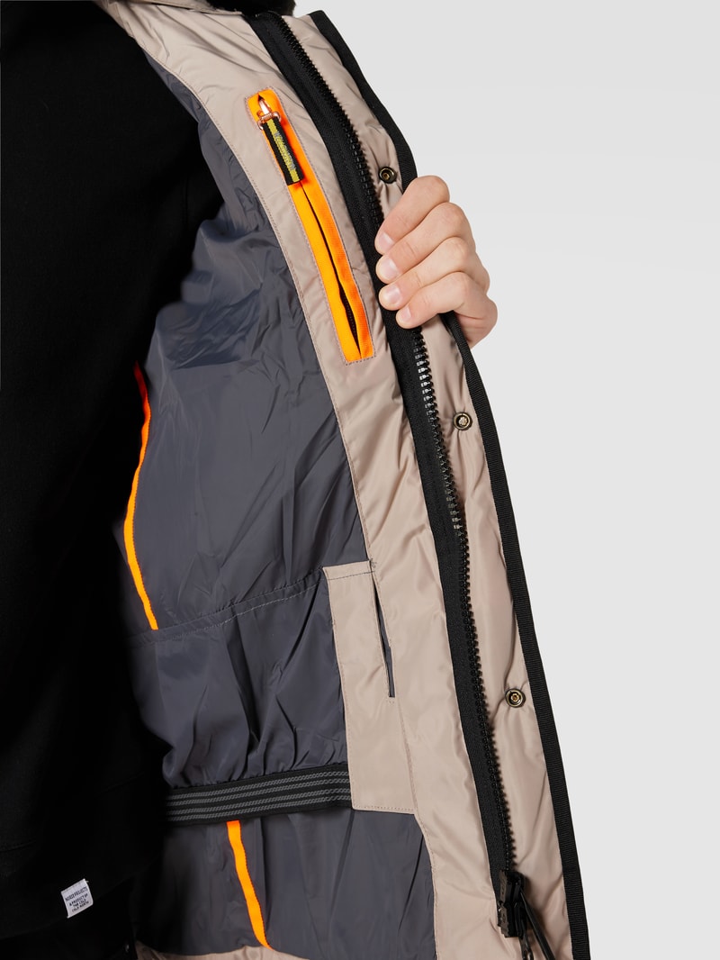 Funktionsjacke mit abnehmbarer Kapuze Modell 'MARVELLOUS' in sand