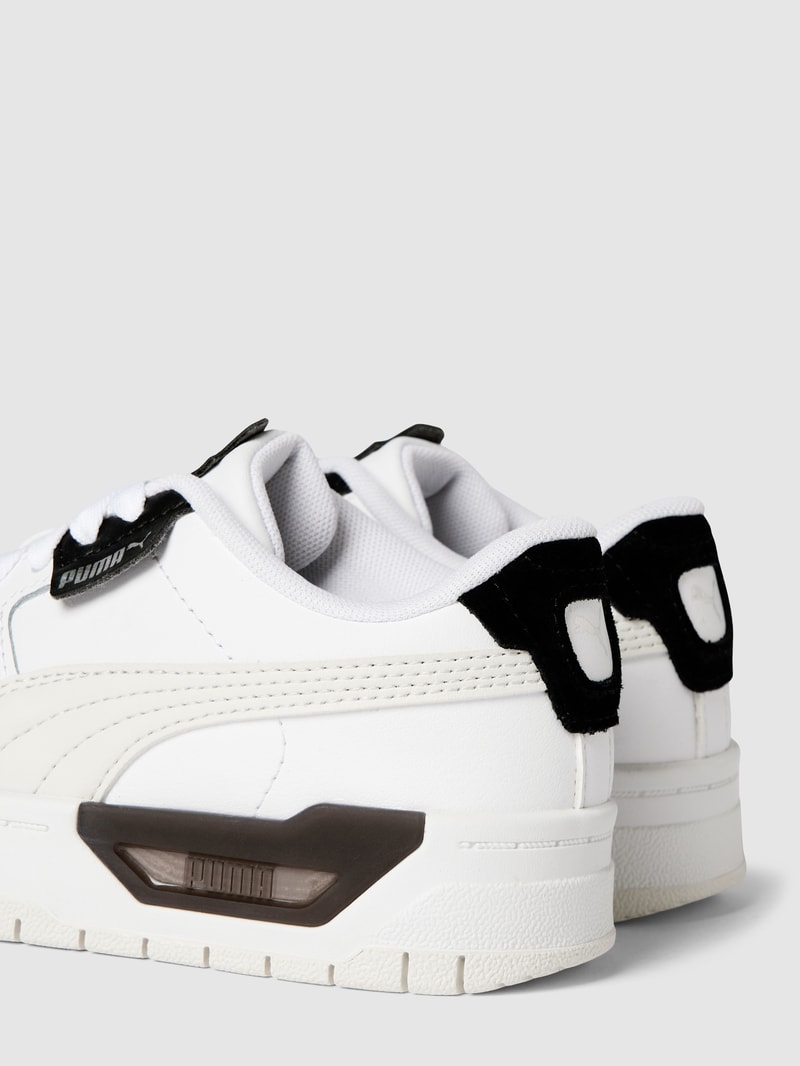 Sneaker mit Kontrastbesatz Modell 'CALI' in weiß