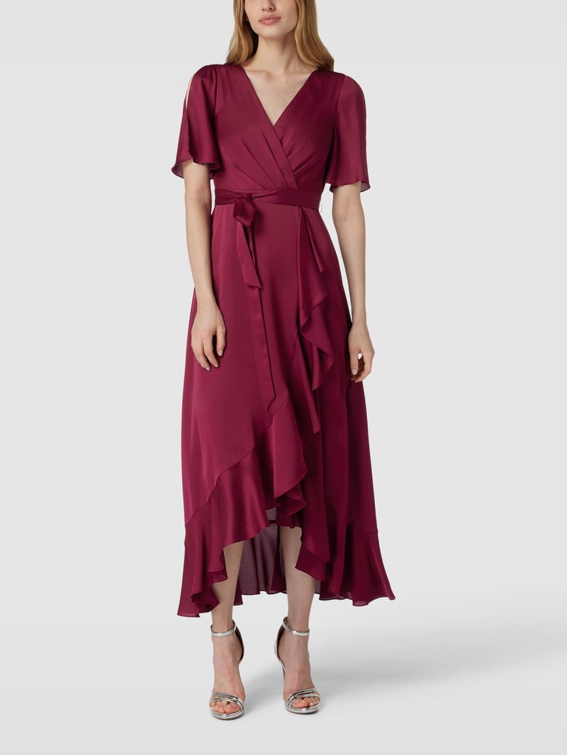 Abendkleid mit Flügelärmeln in kirschrot