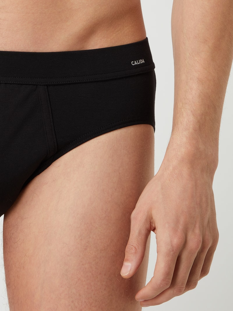 Slip mit Stretch-Anteil in schwarz