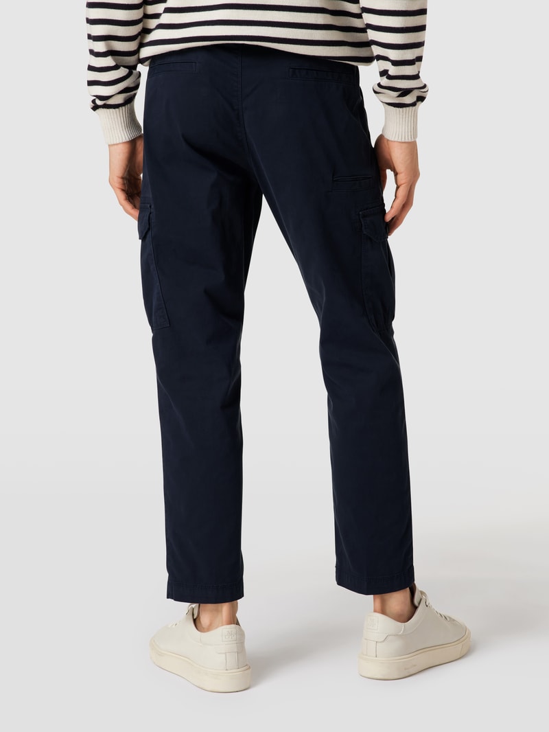 Cargohose mit Label-Patch Modell 'Taber' in marineblau