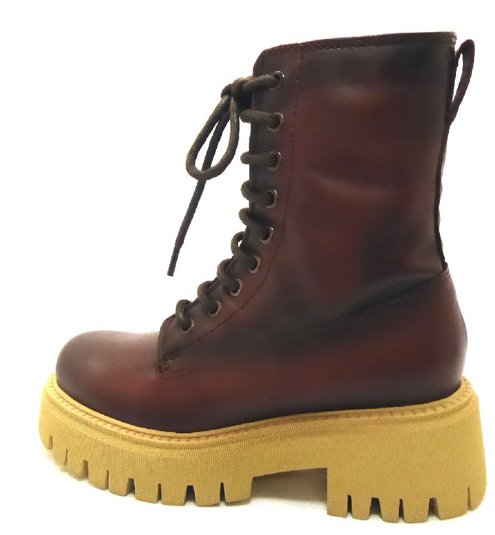 TAMARIS Stiefeletten braun
