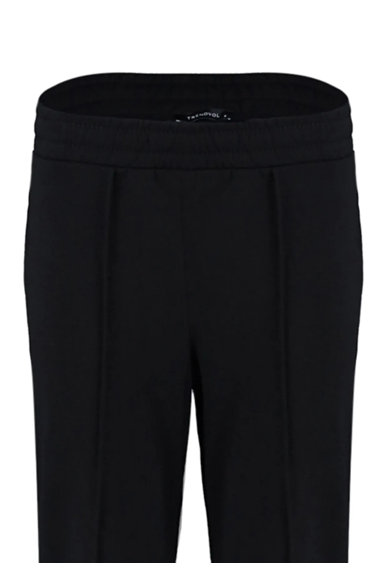 Trendyol Collection  Schwarze gerippte, genähte, Schlitzdetails, dünne Fleece-Innenseite, gestrickte Jogginghose TWOAW23PL00243