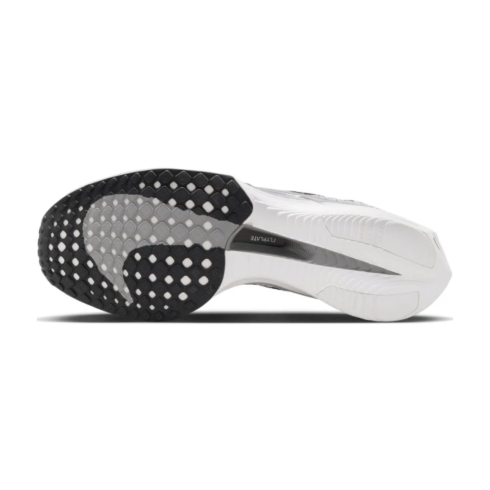 Nike ZoomX Vaporfly Next 3 DV4130-100 / weiss