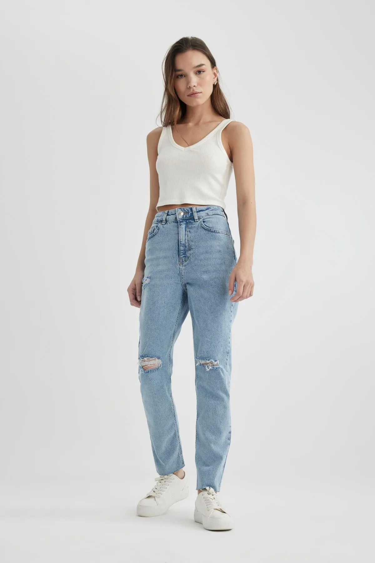 DeFacto  Mary Vintage Straight Fit Jeanshose mit zerrissenen Details, hoher Taille und Bündchen in Knöchellänge