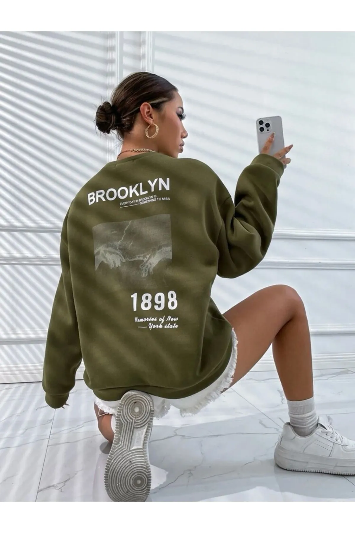 MOONBULL  Sweatshirt - Khaki - Regular Fit