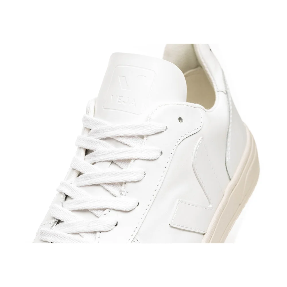 VEJA V 10 VX0201270 / weiss