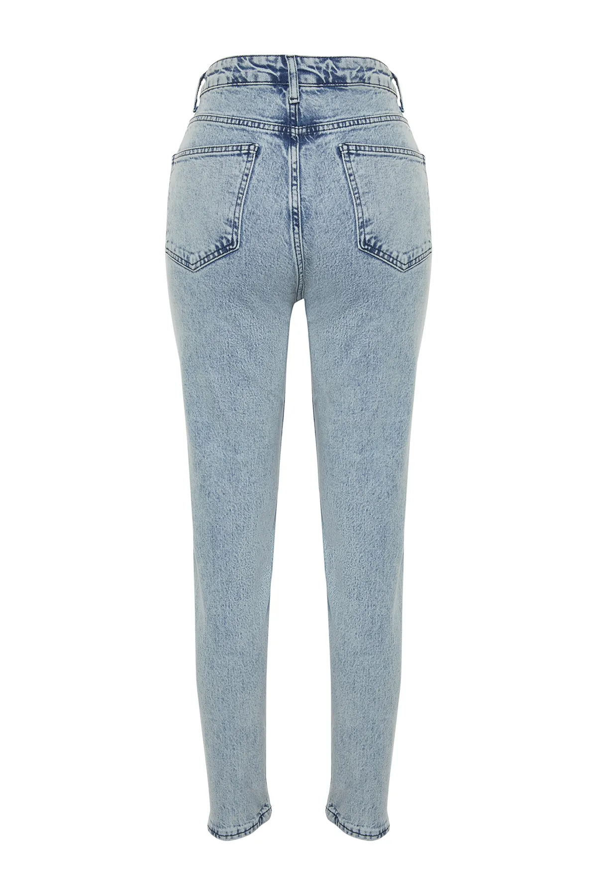 Trendyol Collection  Blaue, nachhaltigere Mom-Jeans mit hoher Taille und schmaler Passform TWOSS24JE00081
