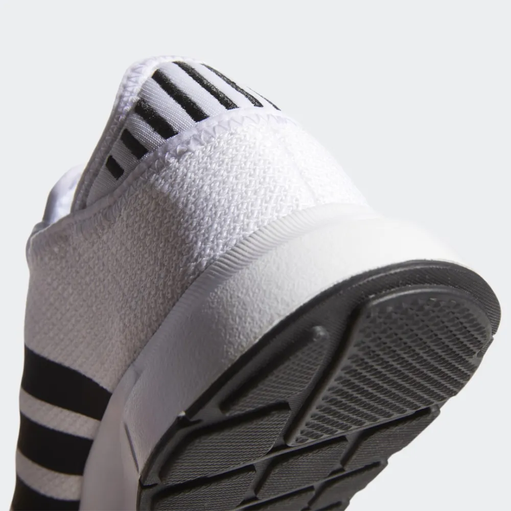 adidas Swift Run X FY2111 / weiss