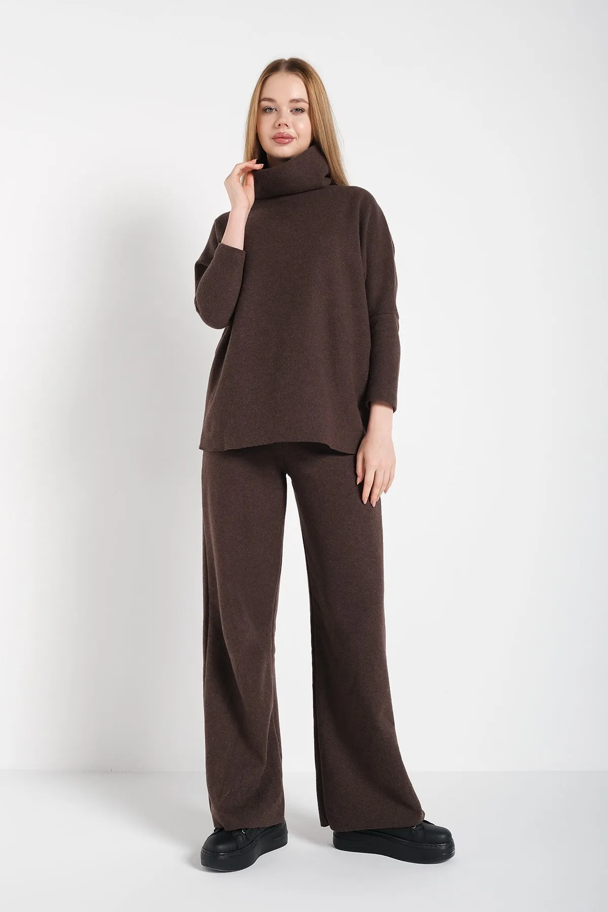 Know  Brauner Damen-Overall-Anzug aus Thessaloniki-Stoff mit Halsdetail
