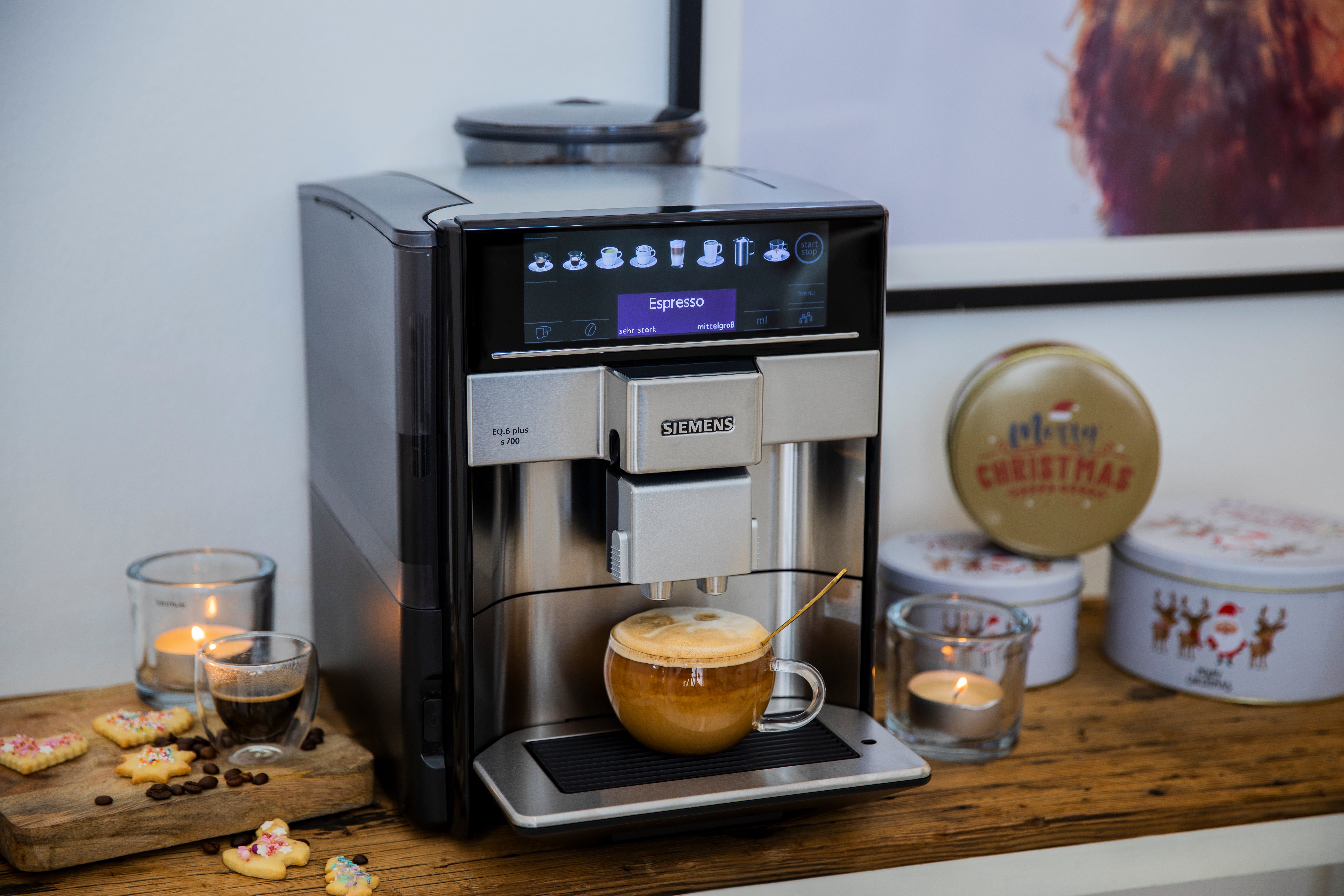SIEMENS Kaffeevollautomat EQ.6 plus s700 TE657503DE, 2 Tassen gleichzeitig, 4 Profile, beleuchtetes Tassenpodest