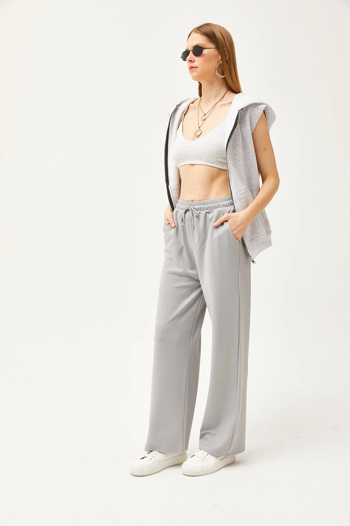 Olalook  Damen-Palazzo-Jogginghose aus weichem, strukturiertem Modal in Delphingrau mit Taschen EŞF-00000068
