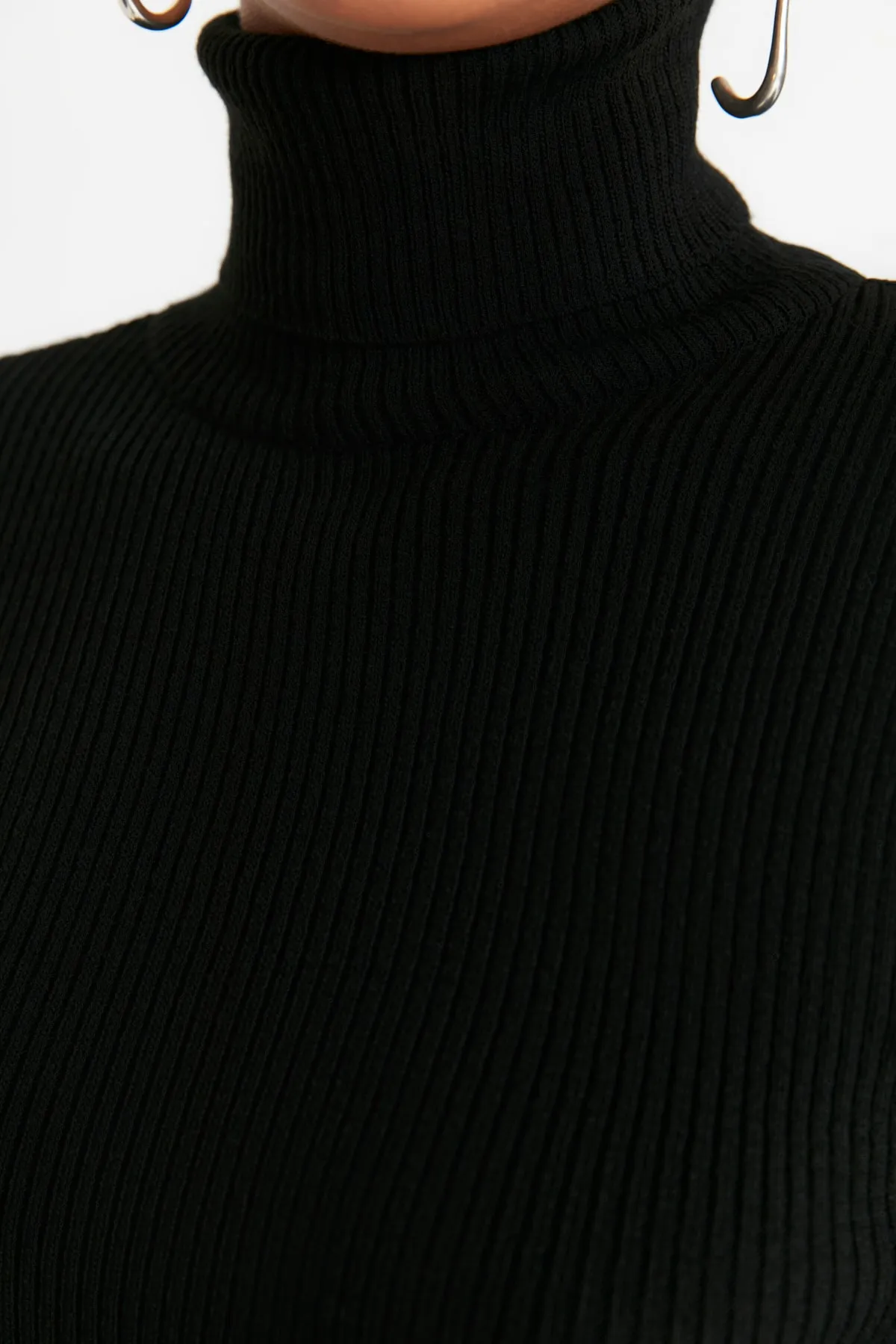 Trendyol Collection  Schwarzer Basic Rollkragenpullover TWOAW21KZ1279