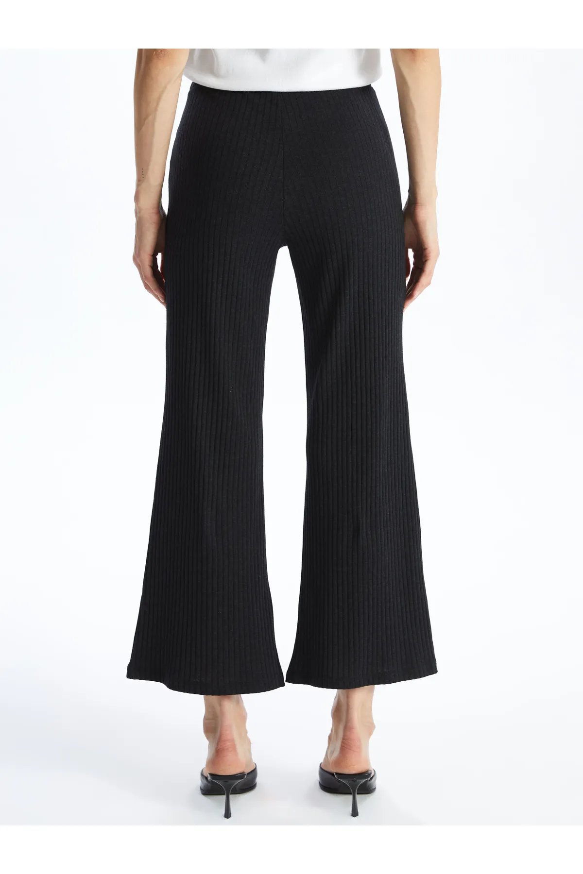 LC Waikiki  Schlichte Damen-Jogginghose mit weitem Bein und elastischem Bund