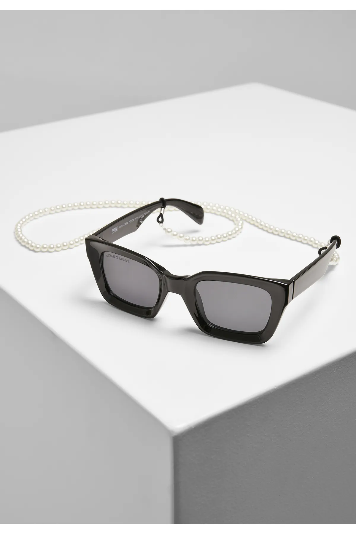 Urban Classics  Unisex-Sonnenbrille Poros mit Kette