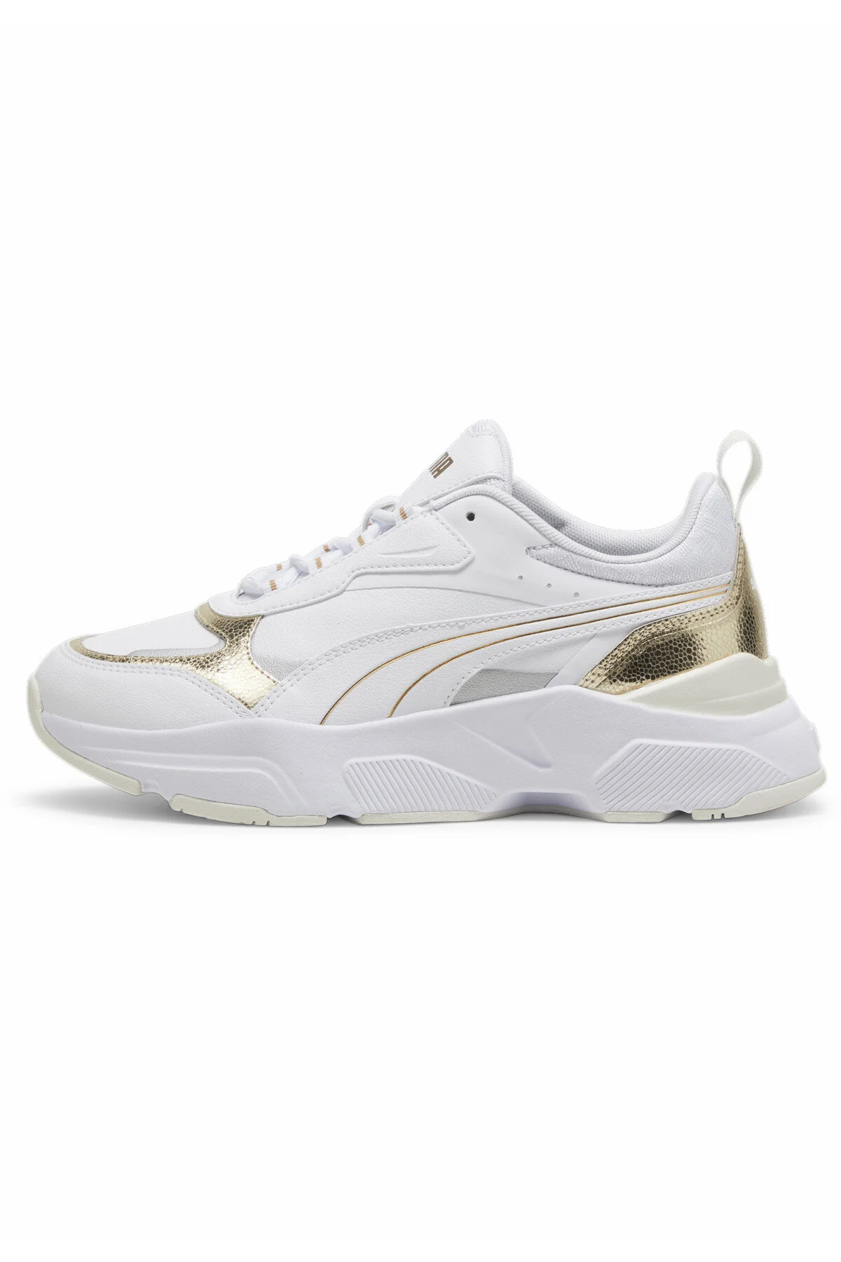 Puma  Sneaker „Cassia“ mit Metallic-Glanz