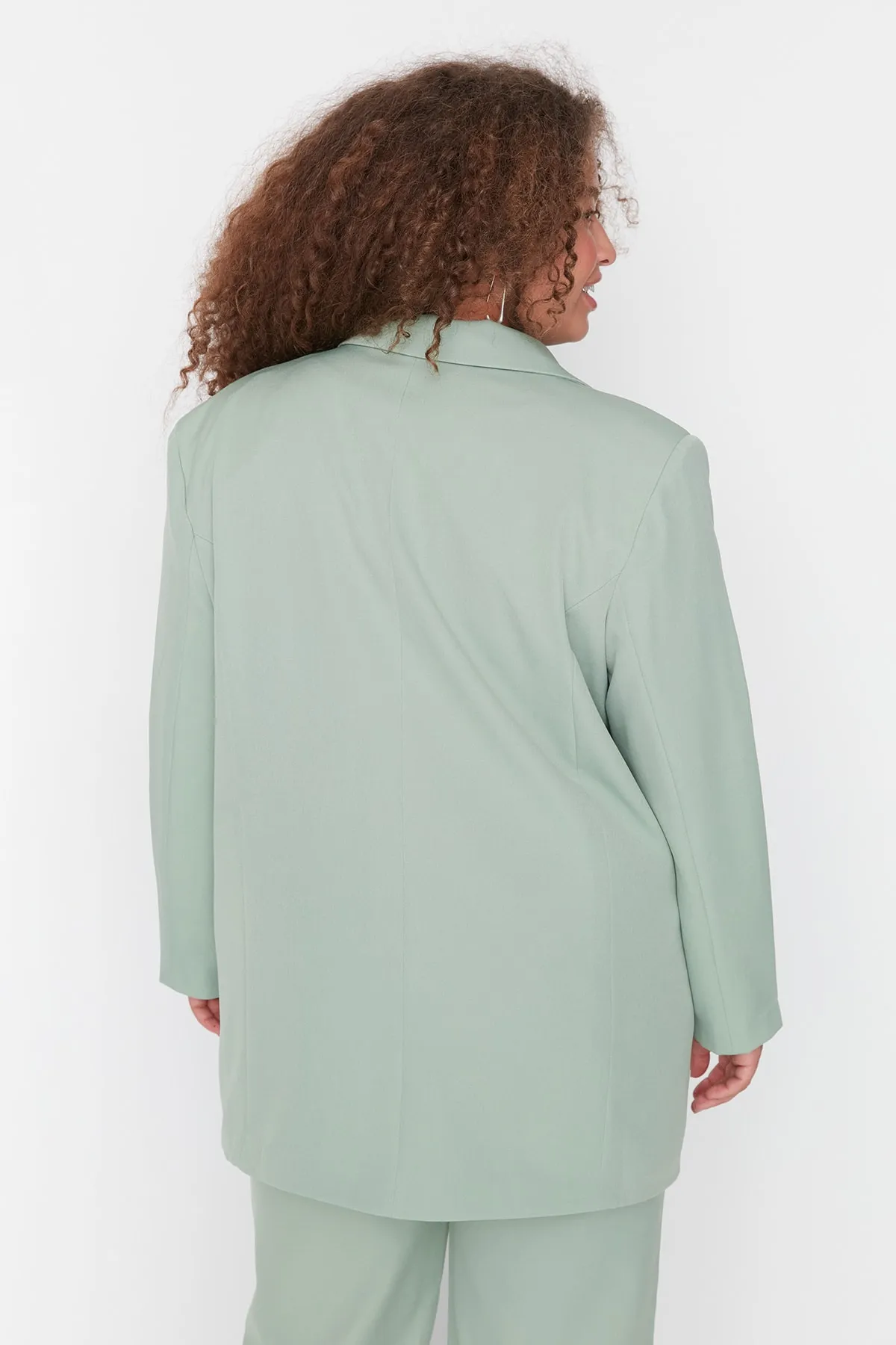 Trendyol Curve  Grüne Oversize-Blazerjacke TBBAW23AG00006