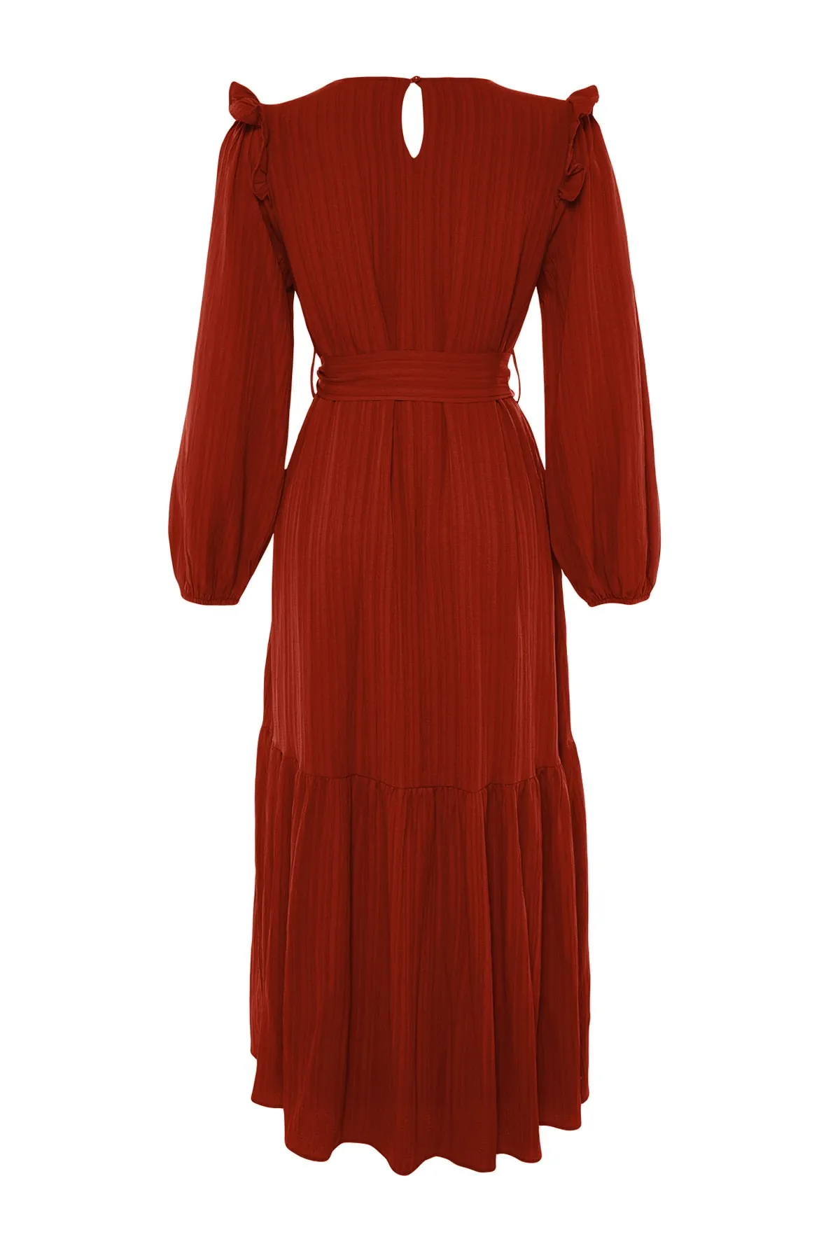 Trendyol Modest  Zimtfarbenes Kleid aus Viskose-Mischgewebe mit Gürtel, Rüschen an den Schultern und Volant-Futter TCTSS23EB00290