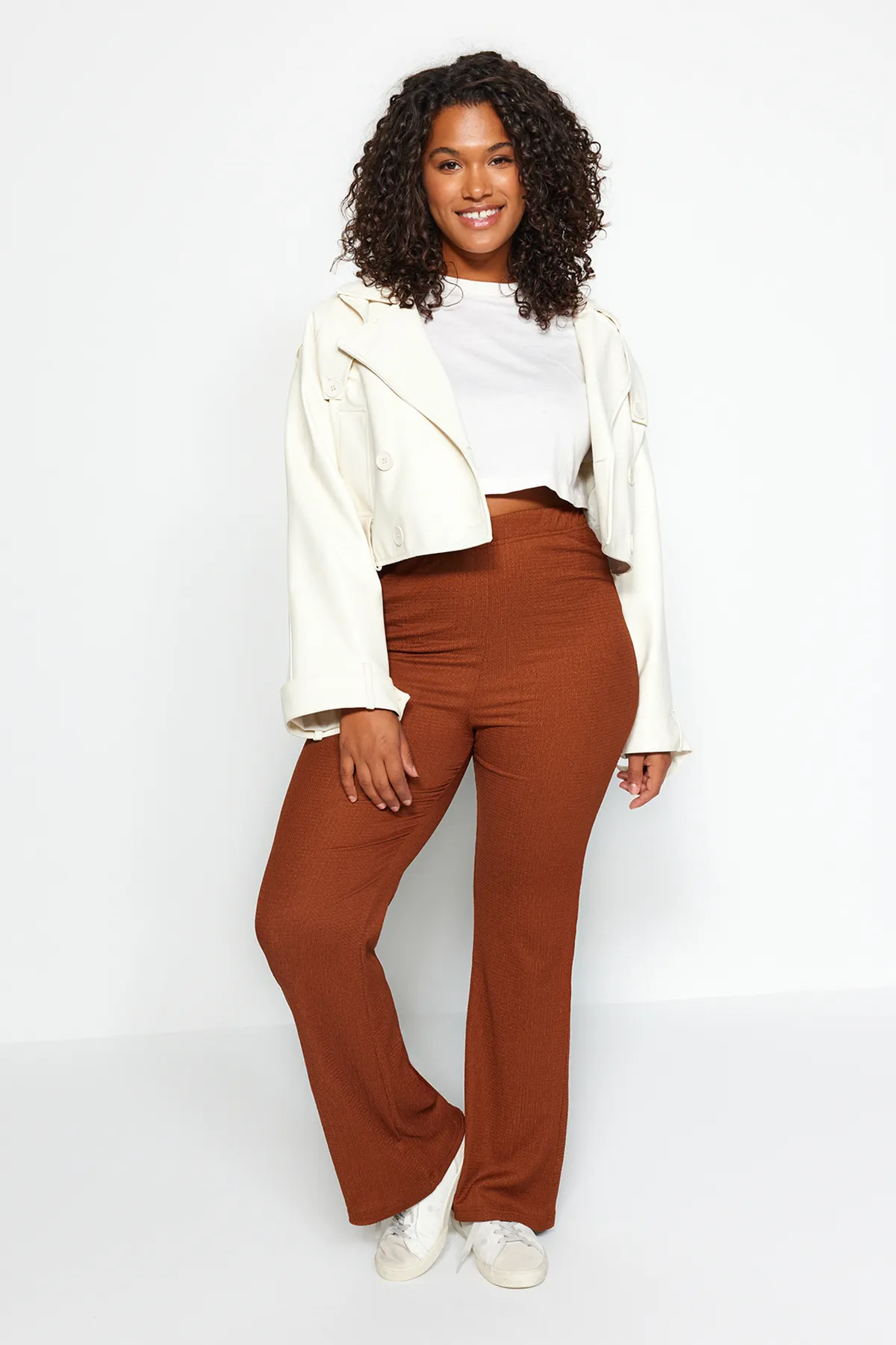 Trendyol Curve  Braune Strickhose TBBSS22PL0416