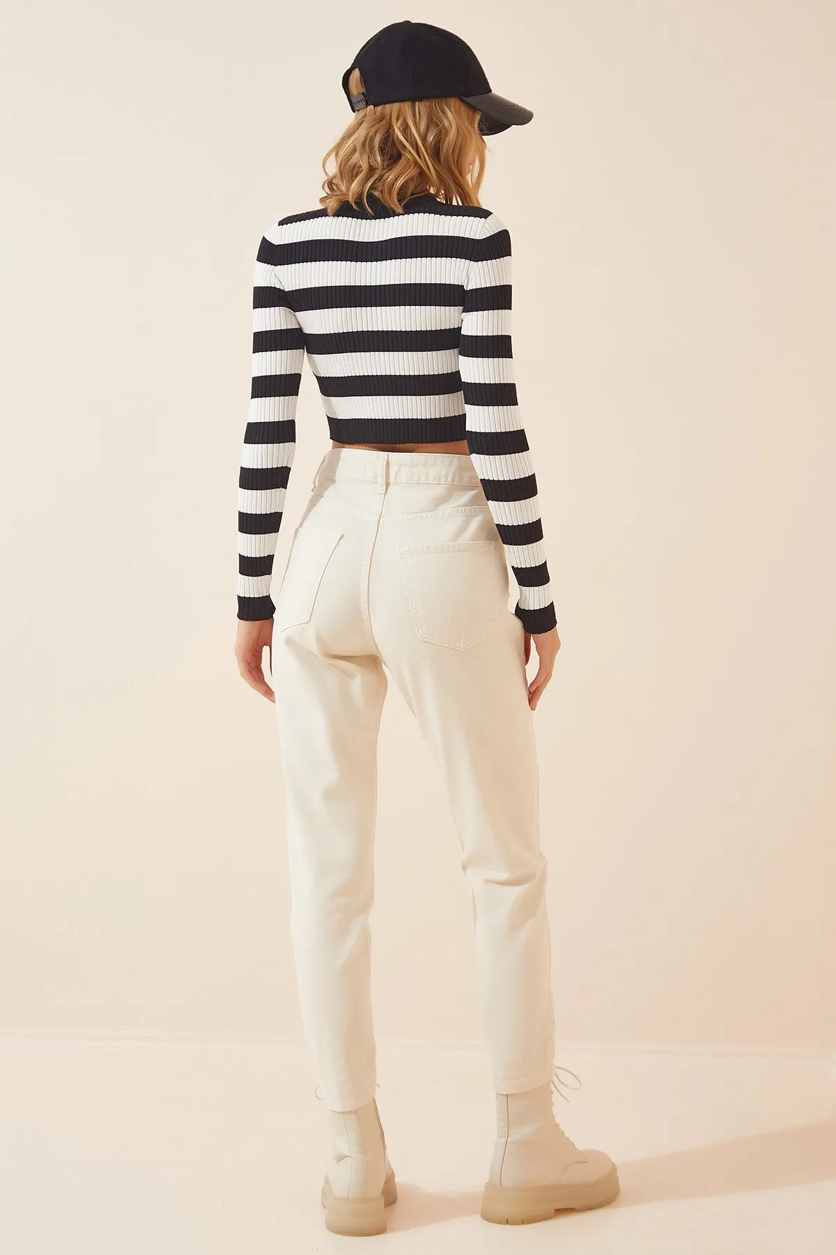 Happiness İstanbul  Cremefarbene Mom-Jeans mit hoher Taille für Damen, BP00100