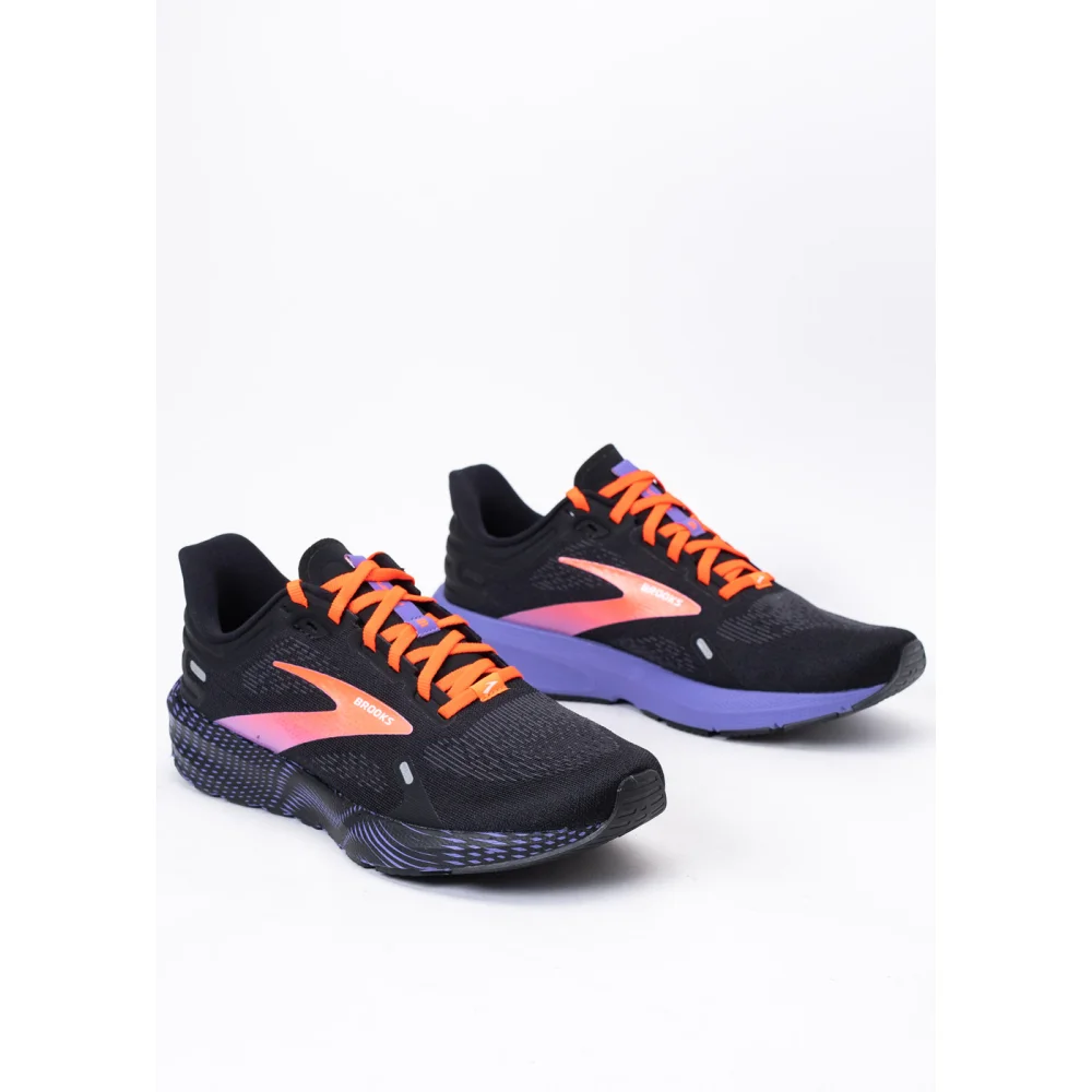 Brooks Launch 9 1203731B026 / schwarz
